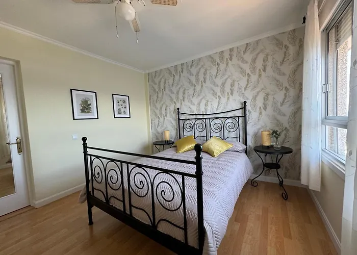 Maravilloso Duplex Frente Al Mar Con Parking Propio A Pie De Playa